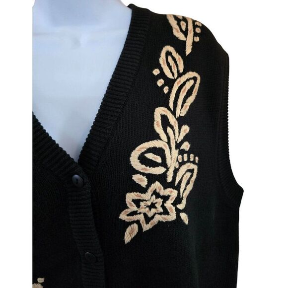 Lilys Of Beverly Hills Black Floral Embroidered Sweater Vest boho cottagecore - Picture 3 of 8
